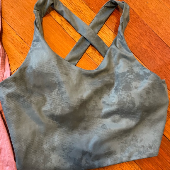 Lululemon bundle - Picture 4 of 6